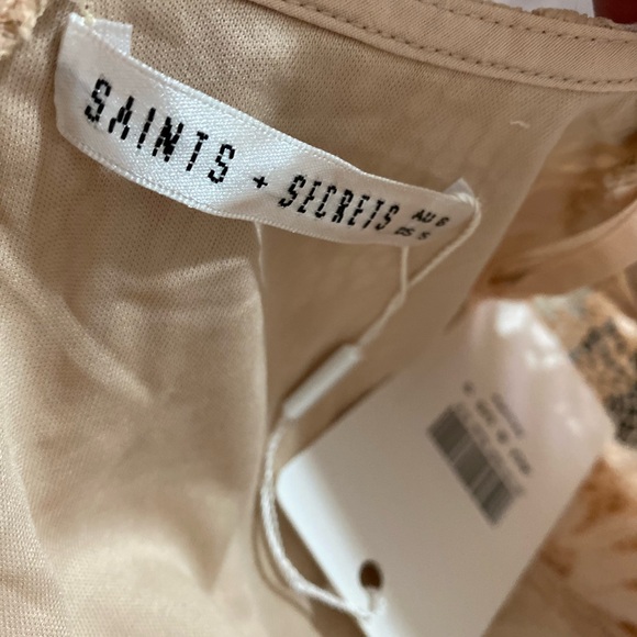 Saints + Secrets Dress - Picture 8 of 8